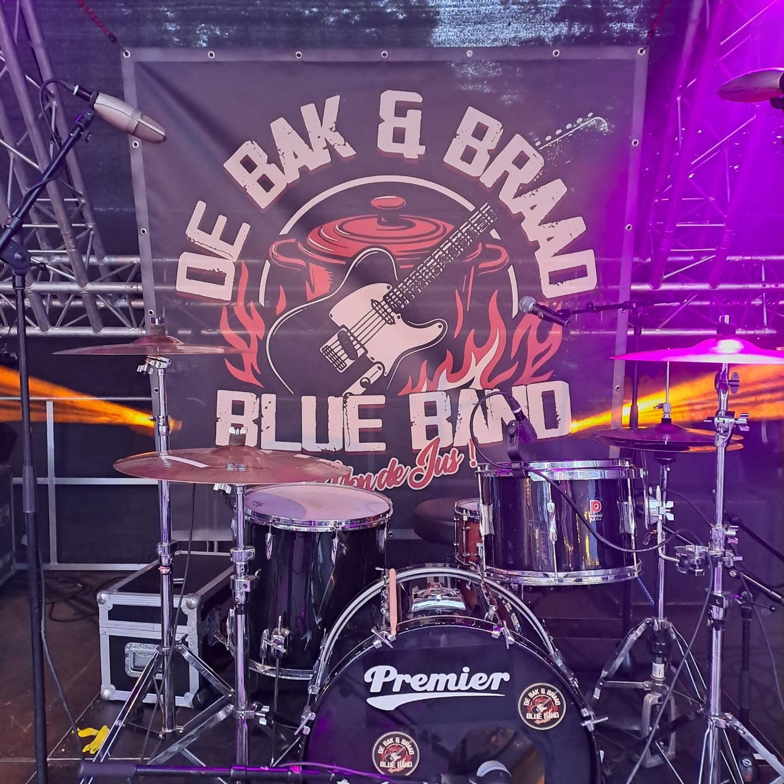 Podium met Bak & Braad banner